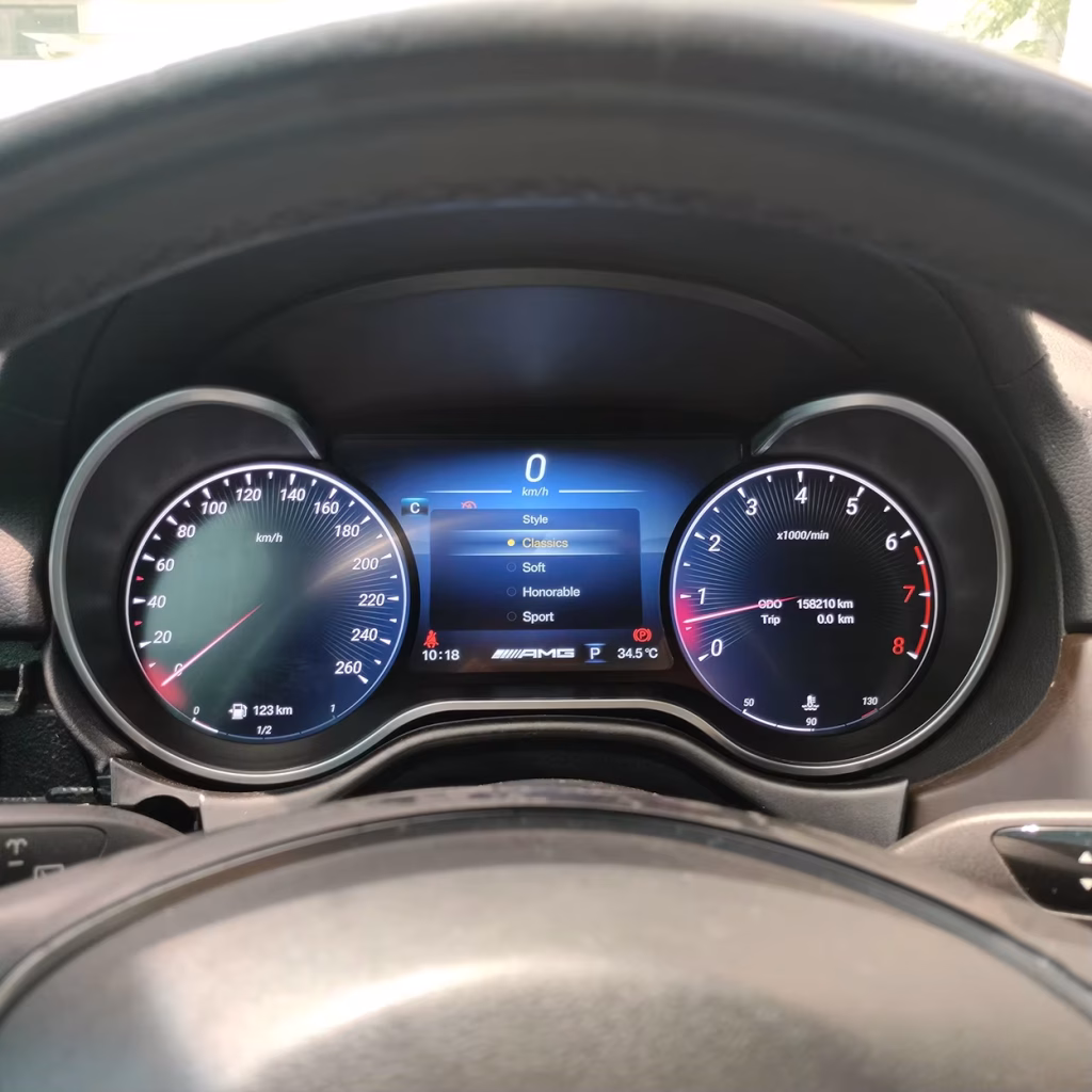 Mercedes ML GL Digital Cluster 2012-2015 | 12.3″ CarPlay, Android Auto